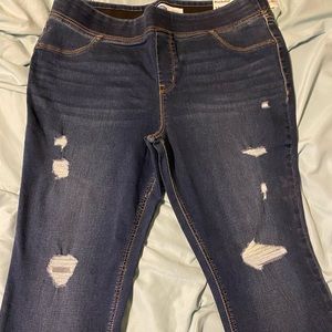 NEW Old Navy distressed Rockstar jeggings, mid-rise, size 18
